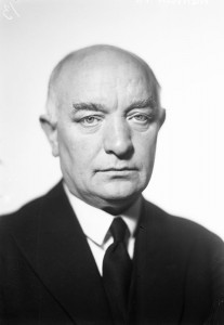 ”I det goda hemmet råder likhet, omtanke, samarbete, hjälpsamhet.” Per-Albin Hansson (S) statsminister 1932-1946. Från Stockholmskällan